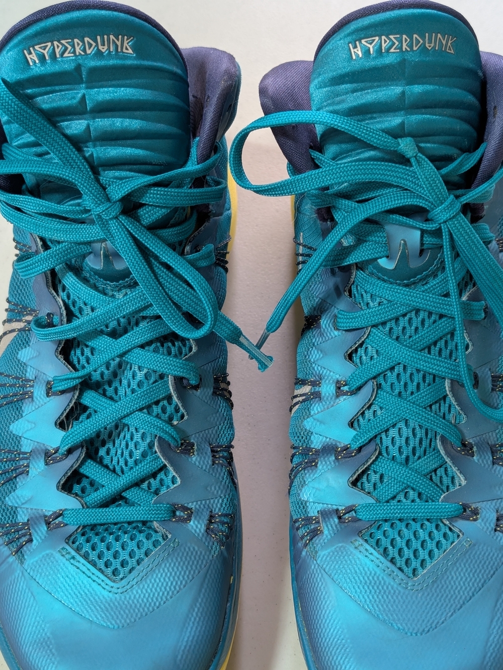 Nike Hyperdunk 2013 Teal Lace-Up Men's Athletic Shoes